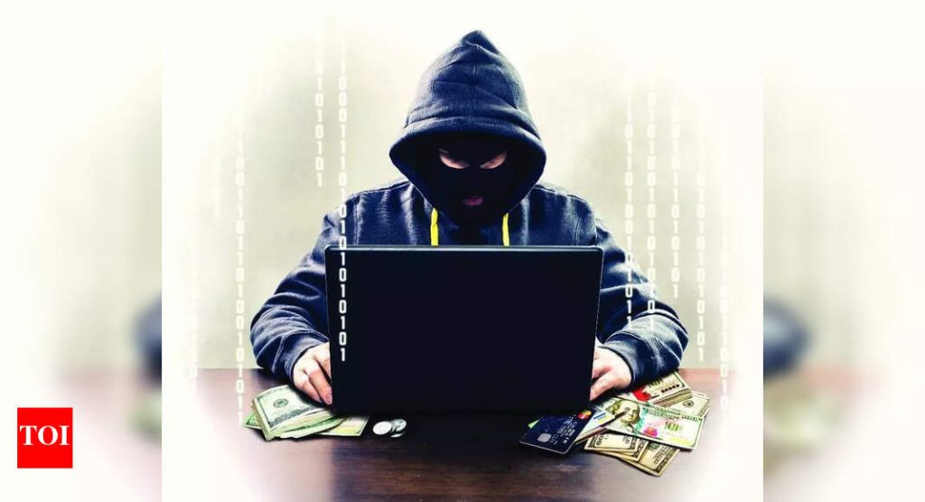 सेवानिवृत्त केंद्रीय सरकारच्या अधिका्याने डिजिटल अटकेच्या फसवणूकीसाठी 1 कोटी गमावले