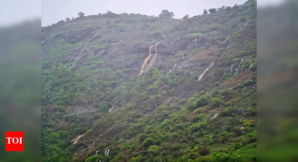 खाजगी ऑपरेटर महत्वाकांक्षी लोनावला ग्लास स्कायवॉक प्रकल्प चालविण्यात रस दर्शवितात