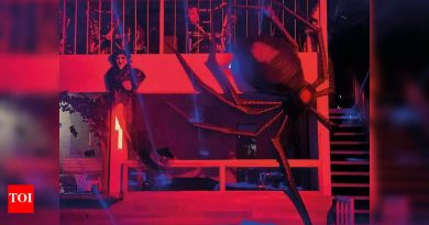 हॅलोवीन वीकेंडला शहरात पॉप कल्चर ट्विस्ट मिळते