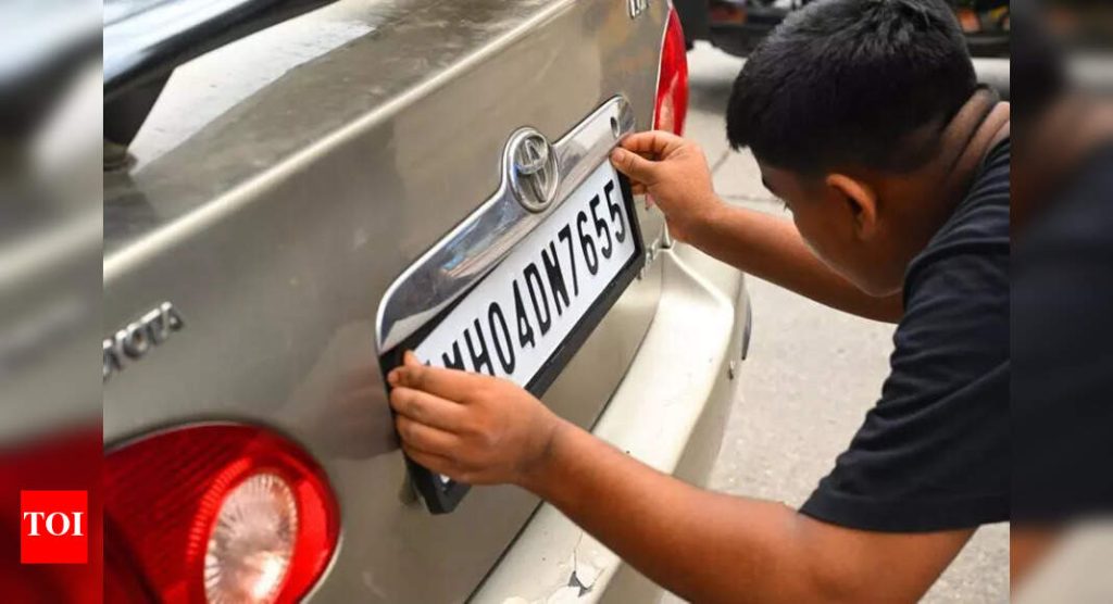 पाच मुदतवाढीनंतर, फक्त 30% वाहनांमध्ये उच्च सुरक्षा नोंदणी प्लेट्स बसवल्या गेल्या
