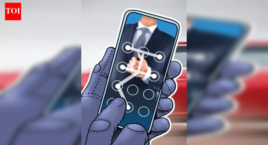 पाषाण टेक फर्मच्या अधिकाऱ्यावर बनावट परवाने, क्लायंट आयडी विरुद्ध सॉफ्टवेअर विकून 6.5 कोटींचा गंडा घातल्याचा आरोप