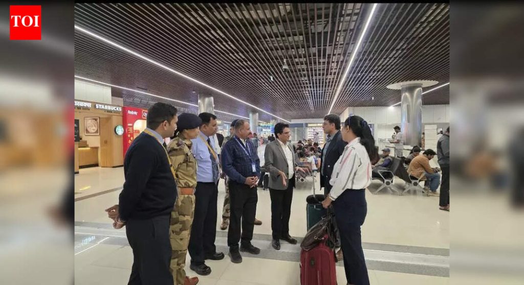 कमी रद्द, अधिकाऱ्यांच्या पावलांमुळे उड्डाण करणाऱ्यांचा आत्मविश्वास वाढला; फक्त 3-4 पिशव्या वितरित करणे बाकी आहे