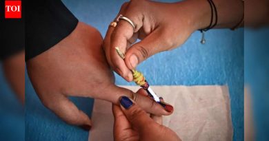 काँग्रेस, राष्ट्रवादी काँग्रेस (एसपी) यांनी पुण्यातील निवडणूक इच्छुकांच्या मुलाखती सुरू केल्या आहेत, शनिवार व रविवारपर्यंत पूर्ण होण्याची अपेक्षा आहे