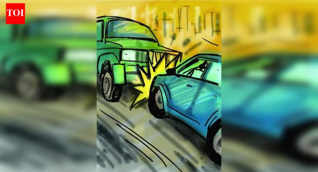 हिंजवडीत पाण्याचा टँकर आणि मिनी बसची धडक पुणे बातम्या