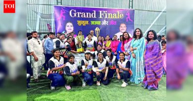 गुंठा जमीन, SUV, थायलंड सहली: पुणे नागरी मतदान खेळपट्टीवर हा एक फ्रीबी फेस्ट आहे | पुणे बातम्या