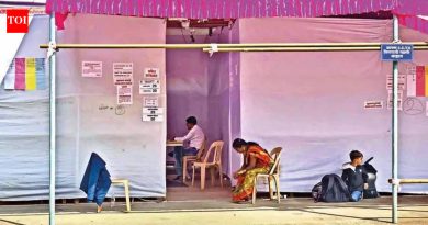 नेहमीच्या गुरुवारी आउटलेट्स मतदानाच्या दिवशी सवलत कमी पडतात