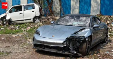 पुणे पोर्श प्रकरण: अल्पवयीन प्रवाशांच्या रक्ताचे नमुने अदलाबदल करणाऱ्या तीन आरोपींना सर्वोच्च न्यायालयाने नियमित जामीन मंजूर केला.