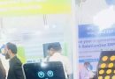 महा-टेक औद्योगिक प्रदर्शनात बायोमेट्रिक कार्ड आणि एआय रोबोट चमकले