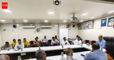 निलंबित मोहल्ला समितीच्या बैठकीचे नूतनीकरण करा, पुण्यातील रहिवासी पीएमसीला सांगतात निलंबित मोहल्ला समितीच्या बैठकीचे नूतनीकरण करा, पुण्यातील रहिवासी पीएमसीला सांगतात