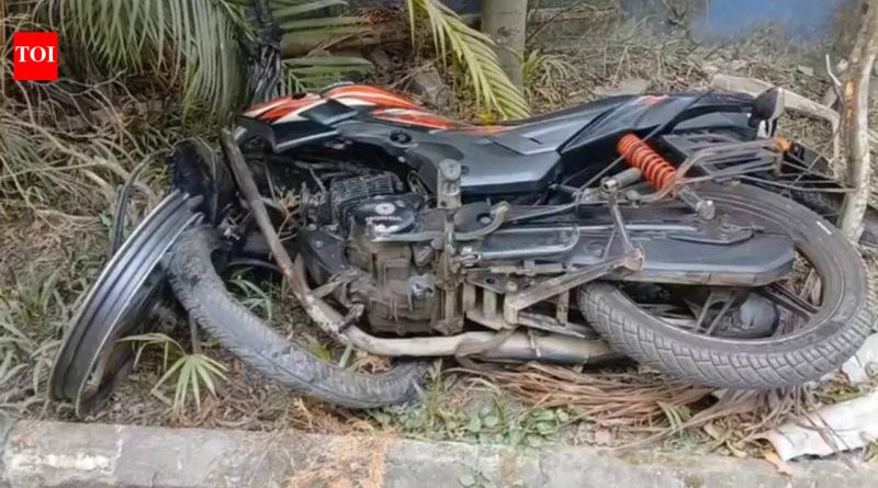 2018 अपघातग्रस्तांच्या पालकांना 40 लाखांची मदत 2018 अपघातग्रस्तांच्या पालकांना 40 लाखांची मदत