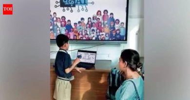 कार्डवर राज्यभरातील 80 हजार शाळांमध्ये AI-सक्षम वर्गखोल्या