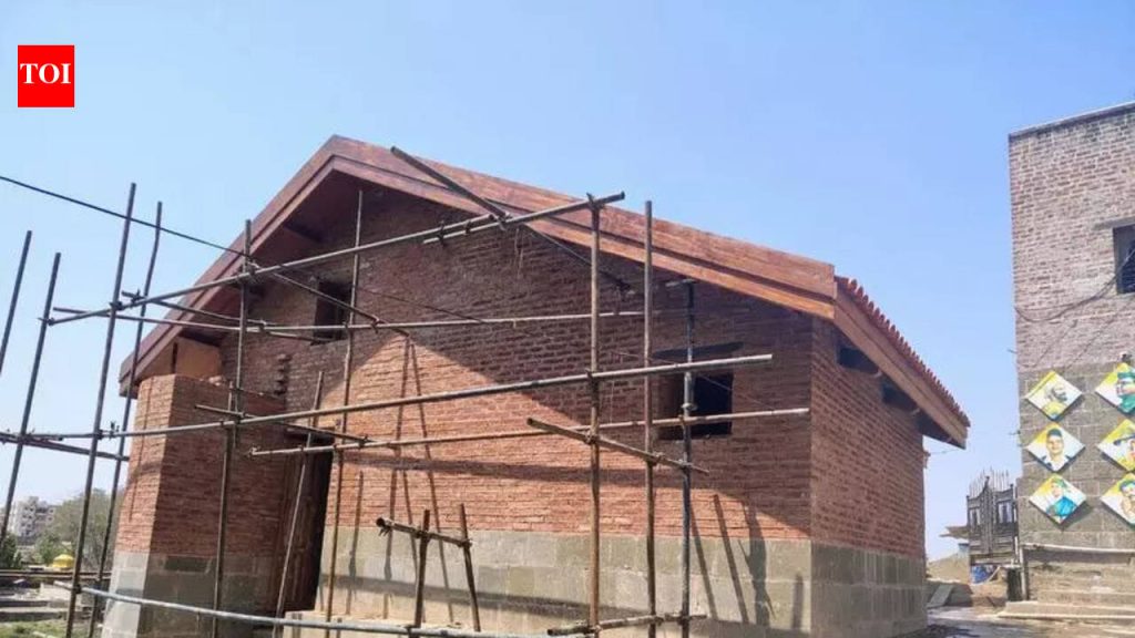 स्वातंत्र्यसैनिक राजगुरू यांचा पुनर्संचयित जन्मकक्ष ‘शहीद दिना’निमित्त पुन्हा जनतेसाठी खुला होणार आहे.