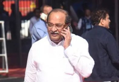 खरात यांच्या विरोधात नाशिक पोलिसांनी सुरुवातीच्या तक्रारींकडे डोळेझाक केली : विखे पाटील