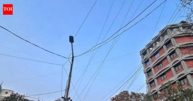 हैदराबाद मॉडेलवर अवलंबून राहण्यासाठी ओव्हरहेड केबल्सबाबत पीएमसीचे येऊ घातलेले धोरण