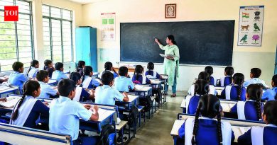 PMC ने नागरी अभियांत्रिकी-माध्यम शाळांसाठी 101 कोटी रुपयांची PPP योजना पुढे ढकलली PMC ने नागरी अभियांत्रिकी-माध्यम शाळांसाठी 101 कोटी रुपयांची PPP योजना पुढे ढकलली