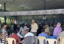 एक कुटुंब, अनेक बीएलओ: मतदार कागदोपत्री पूर्ण करण्यासाठी वेगवेगळ्या दिशेने गर्दी करतात | पुणे बातम्या एक कुटुंब, अनेक बीएलओ: मतदार कागदोपत्री पूर्ण करण्यासाठी वेगवेगळ्या दिशेने गर्दी करतात | पुणे बातम्या